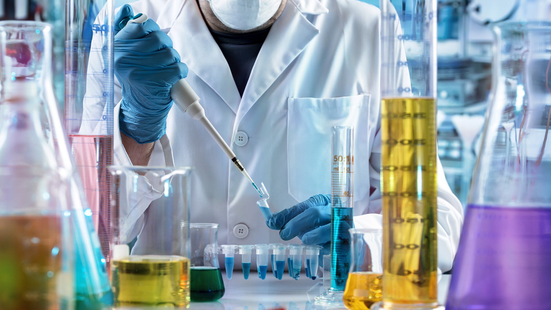 16x9_Colorful Pipette_211363171