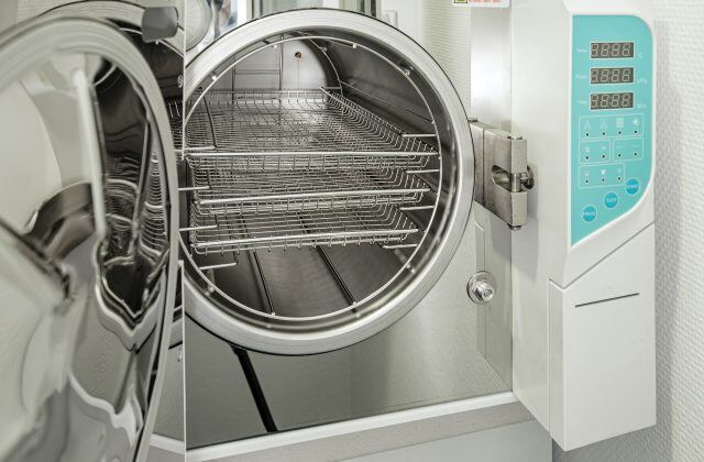 medical-autoclave-for-sterilising-p0z7mr02smsesqr2j1jw787qwnehmyoyod91meydt4